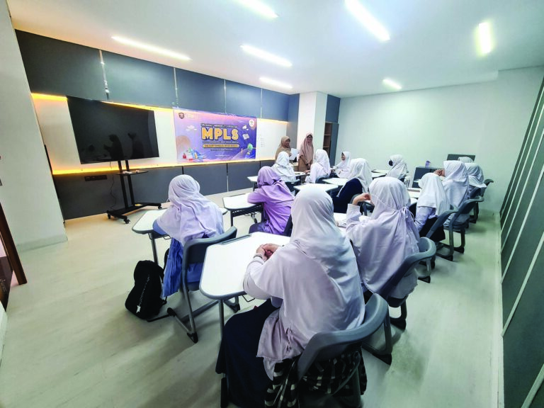 Wali Kota Bandung Rencanakan Penerapan Jam Belajar untuk Pelajar